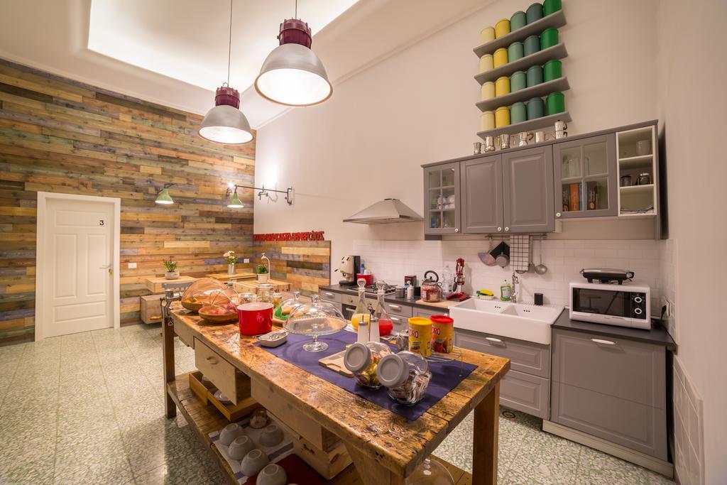 The Foria House By House In Naples Bed & Breakfast Екстериор снимка