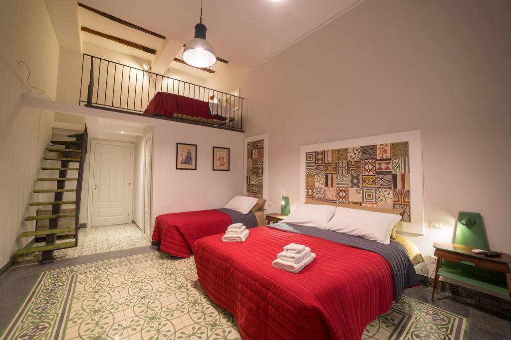The Foria House By House In Naples Bed & Breakfast Стая снимка