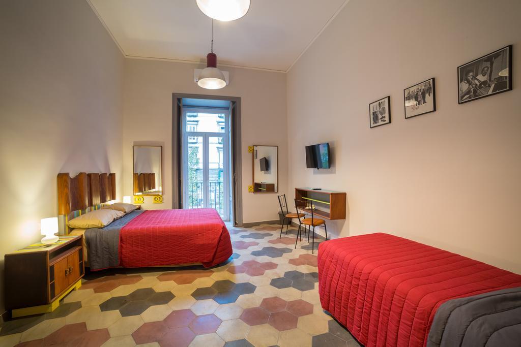 The Foria House By House In Naples Bed & Breakfast Стая снимка