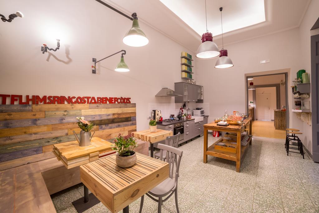 The Foria House By House In Naples Bed & Breakfast Екстериор снимка