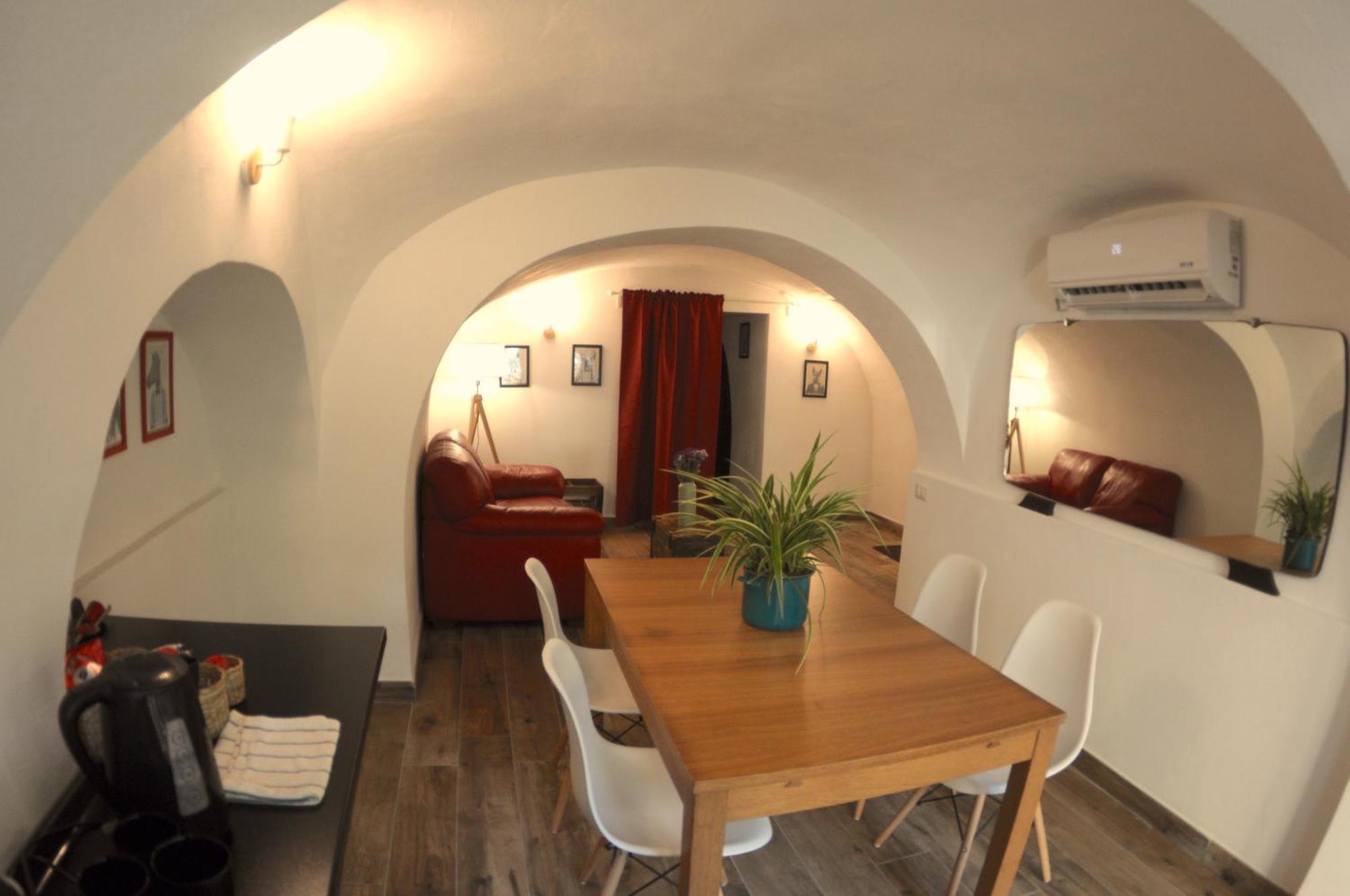 The Foria House By House In Naples Bed & Breakfast Екстериор снимка